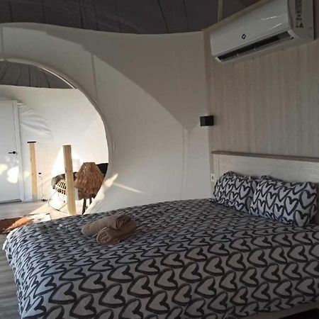 Fuente Del Lobo Glamping & Bungalows - Adults Only Pinos Genil Kültér fotó