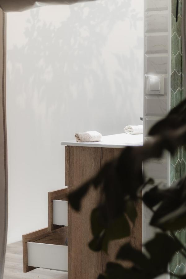 Fuente Del Lobo Glamping & Bungalows - Adults Only Pinos Genil Kültér fotó