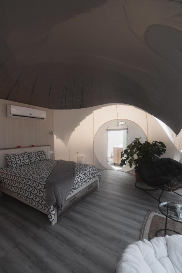 Fuente Del Lobo Glamping & Bungalows - Adults Only Pinos Genil Kültér fotó