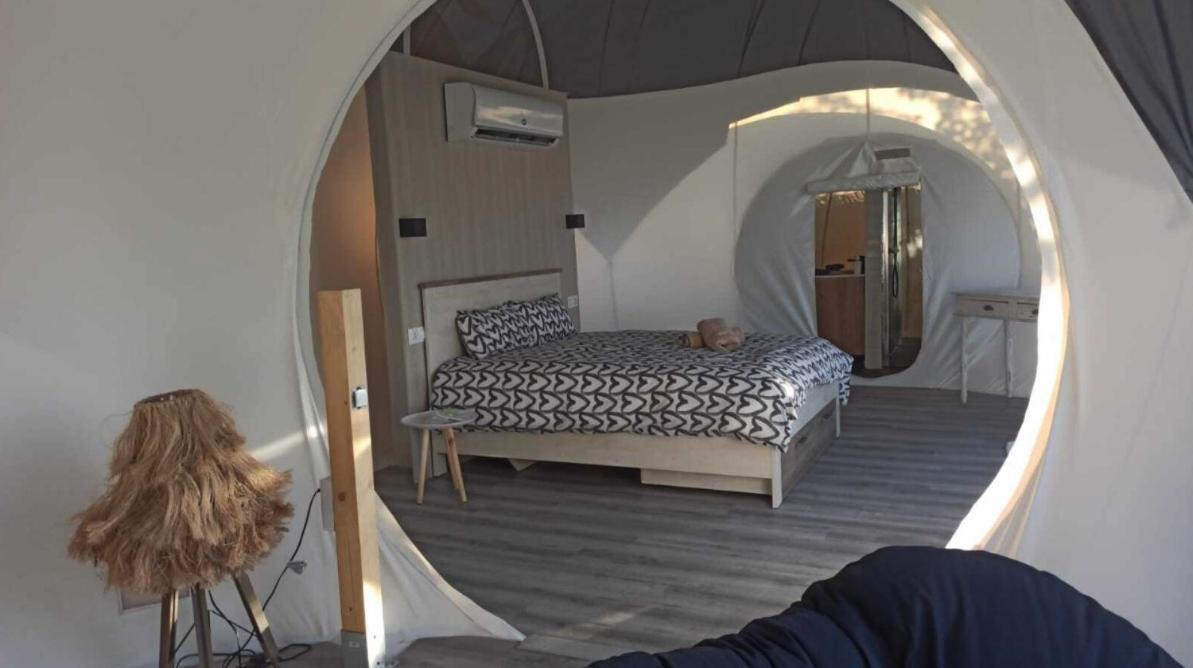 Fuente Del Lobo Glamping & Bungalows - Adults Only Pinos Genil Kültér fotó